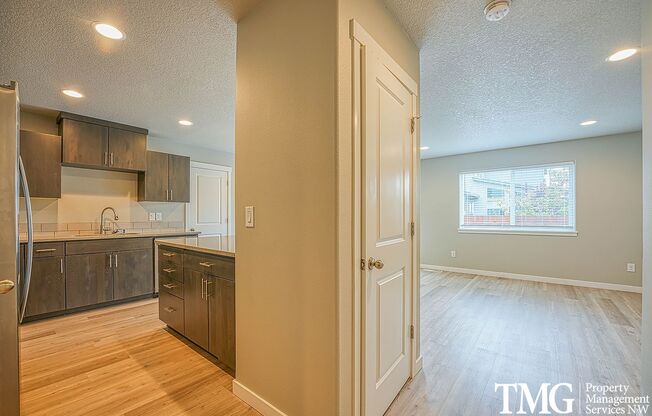 3 beds, 2.5 baths, 1,650 sqft, $2,490, Unit C-112