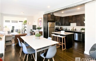 1604 W Berwyn Ave, Chicago IL 1606-2