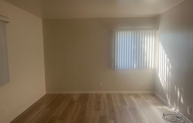 1 bed, 1 bath, 576 sqft, $2,950, Unit Back Unit