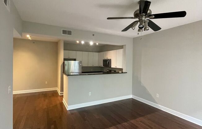 Beautiful split bedroom near Dilworth and Uptown