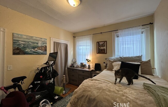 383 HIGHLAND AVE