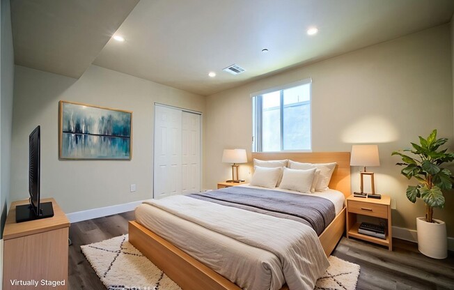 1427 S NEW HAMPSHIRE AVE