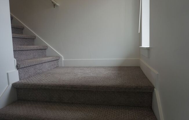 Layton Townhome 3 Bed 2.5 Bath