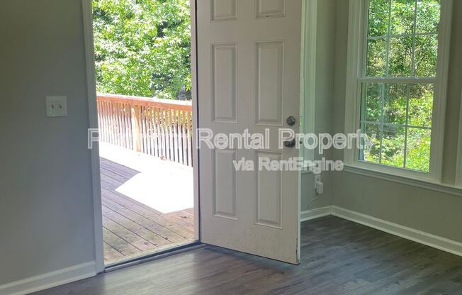 4 beds, 2.5 baths, 2,959 sqft, $2,695