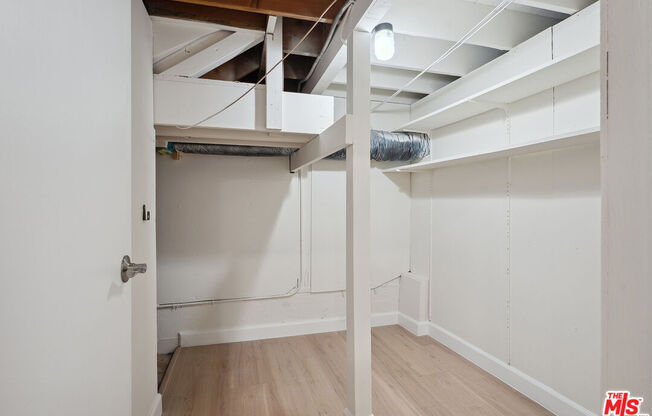 17109 PALISADES CIR