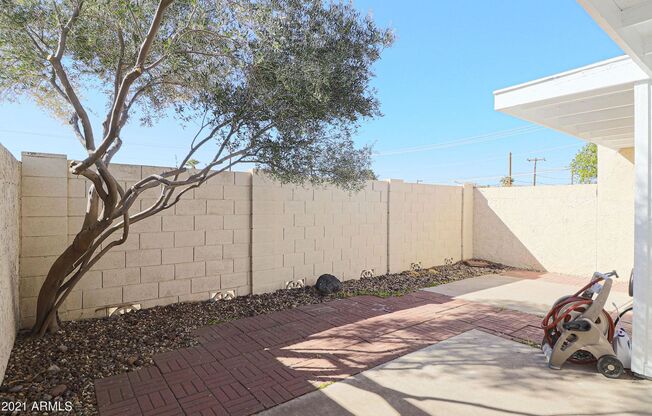 2 beds, 2 baths, $1,395