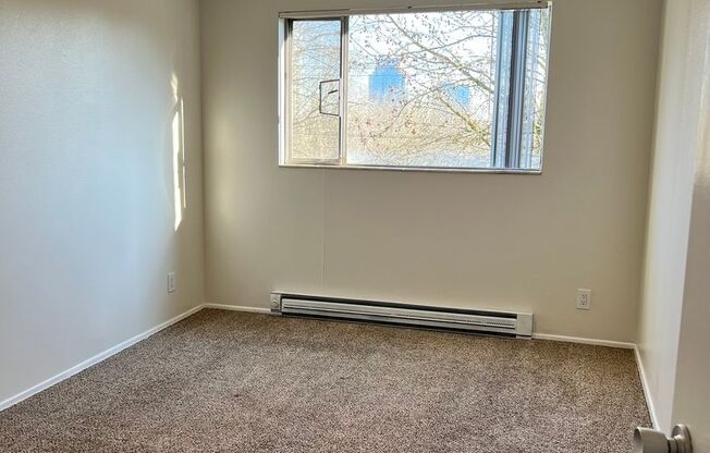 1 bed, 1 bath, 646 sqft, $1,450, Unit 403