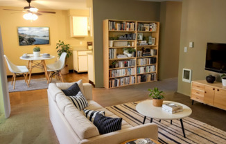 South Vista Apartments