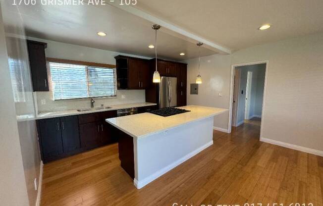 1706 GRISMER AVE