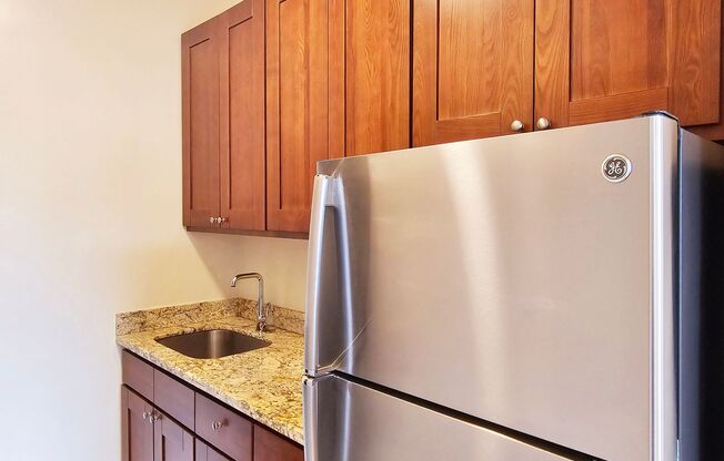 Studio, 1 bath, 500 sqft, $2,275, Unit 405