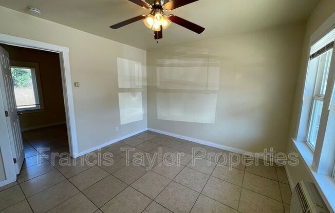 1214 S. Escondido Blvd
