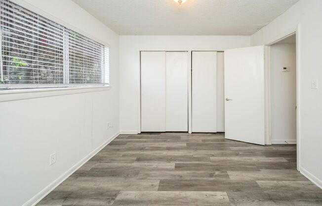 1 bed, 1 bath, 656 sqft, $875, Unit 18