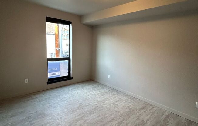 1 bed, 1 bath, 525 sqft, $1,464, Unit 218