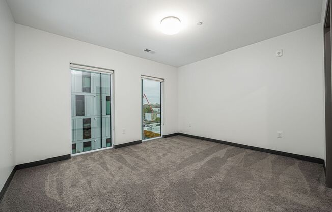 3 beds, 2 baths, 1,378 sqft, $2,350, Unit 805