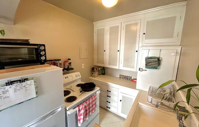 1 bed, 1 bath, 544 sqft, $1,750, Unit Unit 301