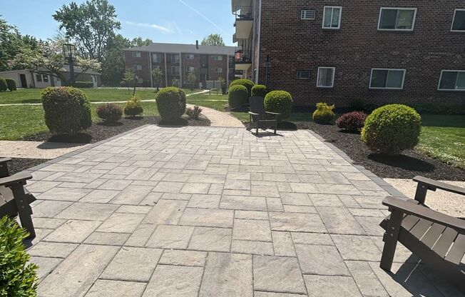 Oakwood Manor Apartments