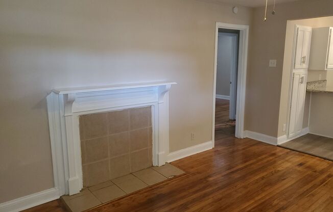 2 beds, 1 bath, 850 sqft, $1,499, Unit 369