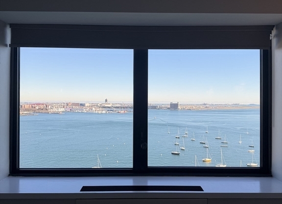 1 bed, 1.5 baths, 1,380 sqft, $6,695, Unit 17B