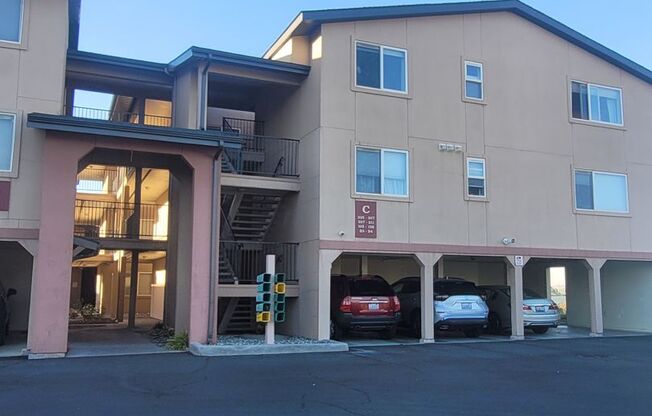 2 beds, 2 baths, $1,495, Unit # 210