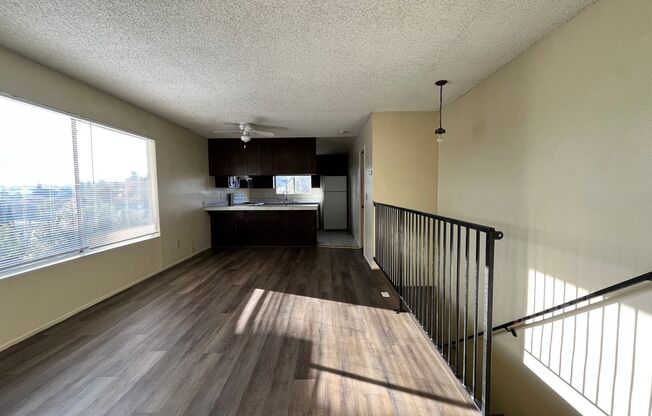 2 beds, 1.5 baths, $2,550, Unit 2040