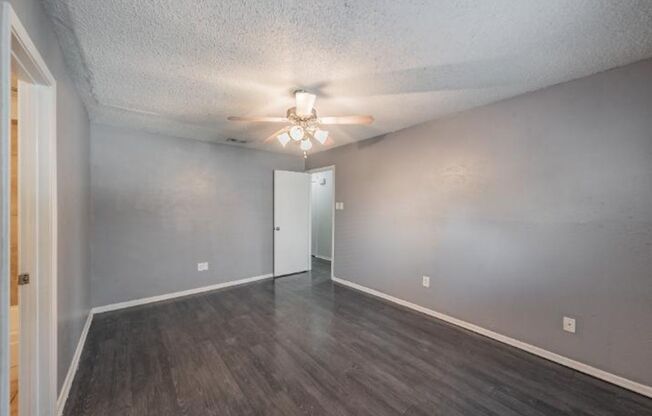 3 beds, 2 baths, $1,695