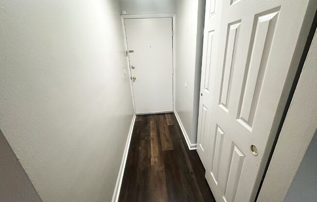 1 bed, 1 bath, 560 sqft, $825, Unit 3253-03