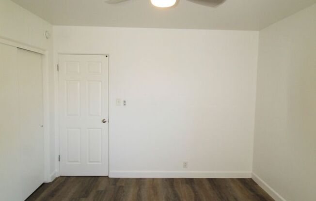 2 beds, 1 bath, $2,400, Unit 1 College Drive