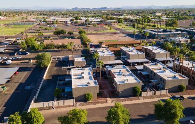 Completely Remodeled top to Bottom down the street from Glendale Community College!!! AVAILABLE NOW!!! Upgraded kitchen appliances, full size washer and dryer in unit!!!