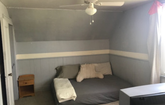 2331 NW 20 ST