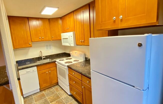 1 bed, 1 bath, 476 sqft, $1,695, Unit 406