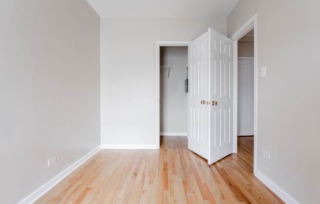 1 bed, 1 bath, 450 sqft, $1,595, Unit 4715-23S