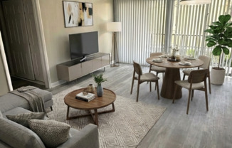 ONE MONTH FREE — Your Fresh Start This Spring Begins at Skye at Deerwood! ☀️