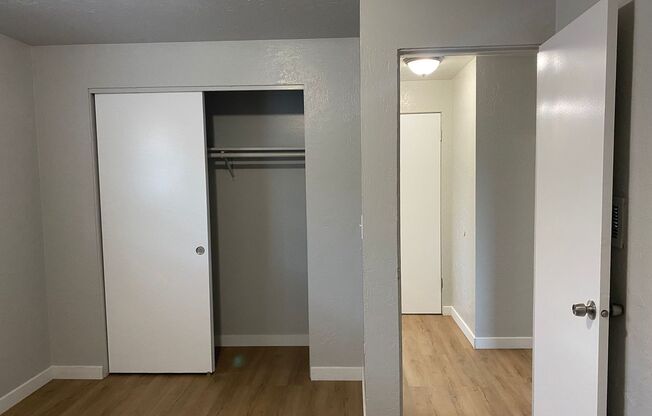 1 bed, 1 bath, 600 sqft, $1,125, Unit #32T