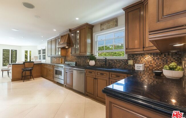 15401 BROWNWOOD PL