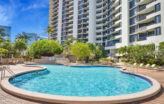 2 beds, 2 baths, $4,500, Unit # A 1007