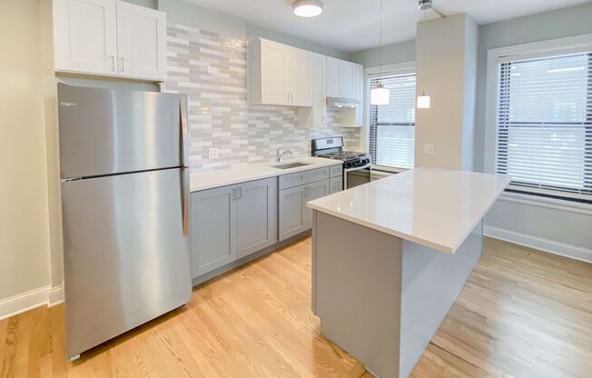 2 beds, 2 baths, 1,275 sqft, $3,350, Unit 540-3A