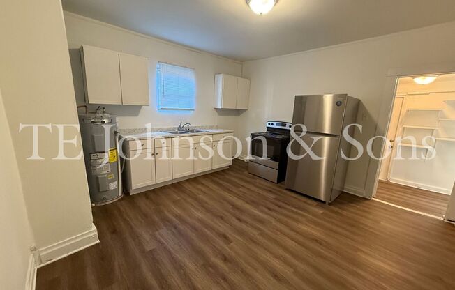 2 beds, 1 bath, $995