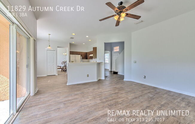 11829 AUTUMN CRK DR