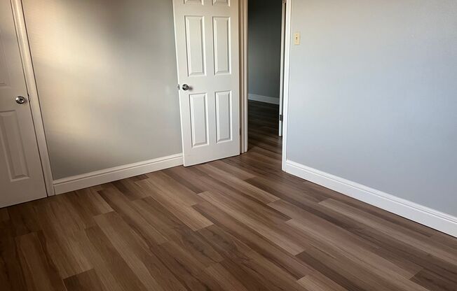 2 beds, 1 bath, 800 sqft, $1,720, Unit 6236 Fifth Ave. #301A