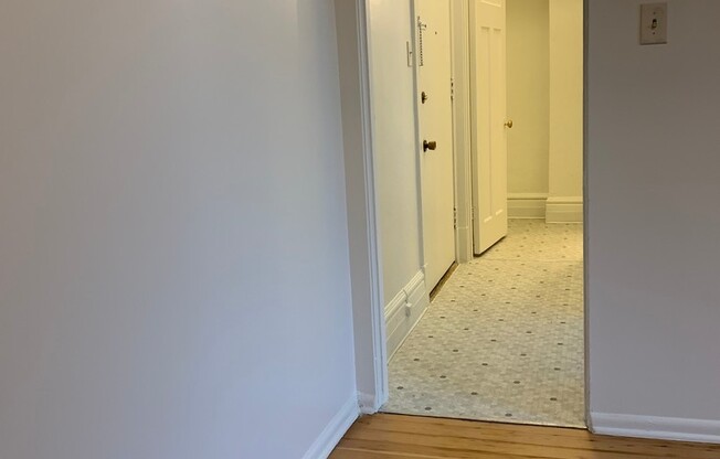 1 bed, 1 bath, 530 sqft, $1,650, Unit 311