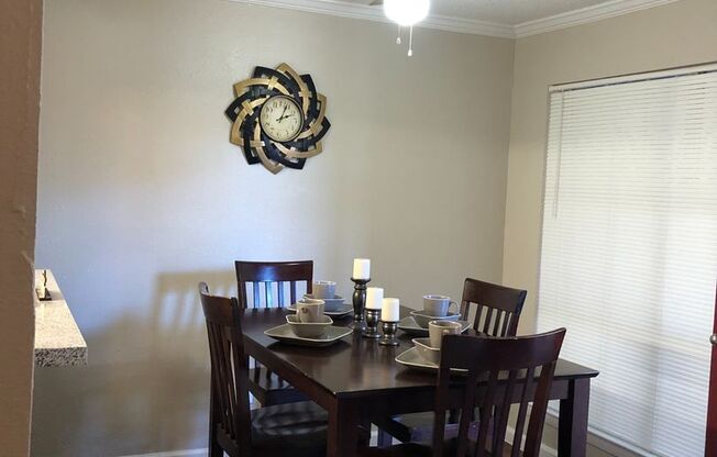 1 bed, 1 bath, 700 sqft, $1,250, Unit 464