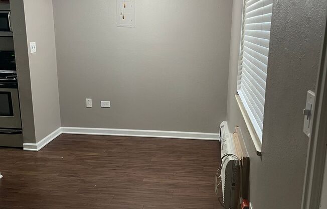 Greentree Apartments - Beautiful Remodeled Aprtments