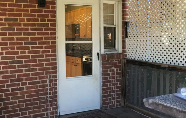 3 Bedroom, 1 Bath Townhome