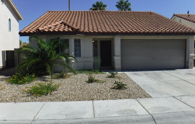 CUTE 2 BEDROOM/2 BATH HOME WITH FENCED IN YARD