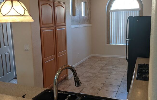 **Beautiful Summerlin Home – 3 Bed, 3 Bath, 2-Car Garage – Prime Location!**