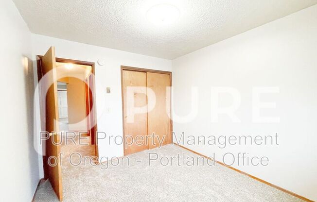 1123 SE 27 AVE