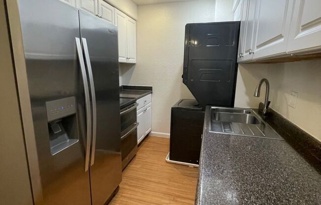2 beds, 1 bath, 760 sqft, $1,229, Unit 276