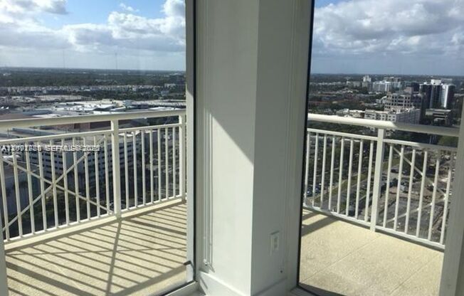 2 beds, 2 baths, $3,600, Unit # 2413