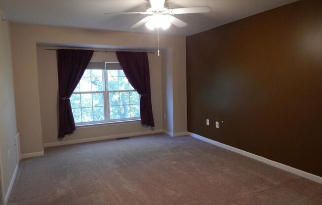 3 beds, 4.5 baths, $3,400, Unit Alexandria, VA