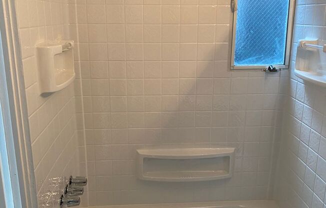 Studio, 1 bath, 415 sqft, $1,175, Unit 101-K1